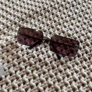 Vintage Chanel 4104 sunglasses